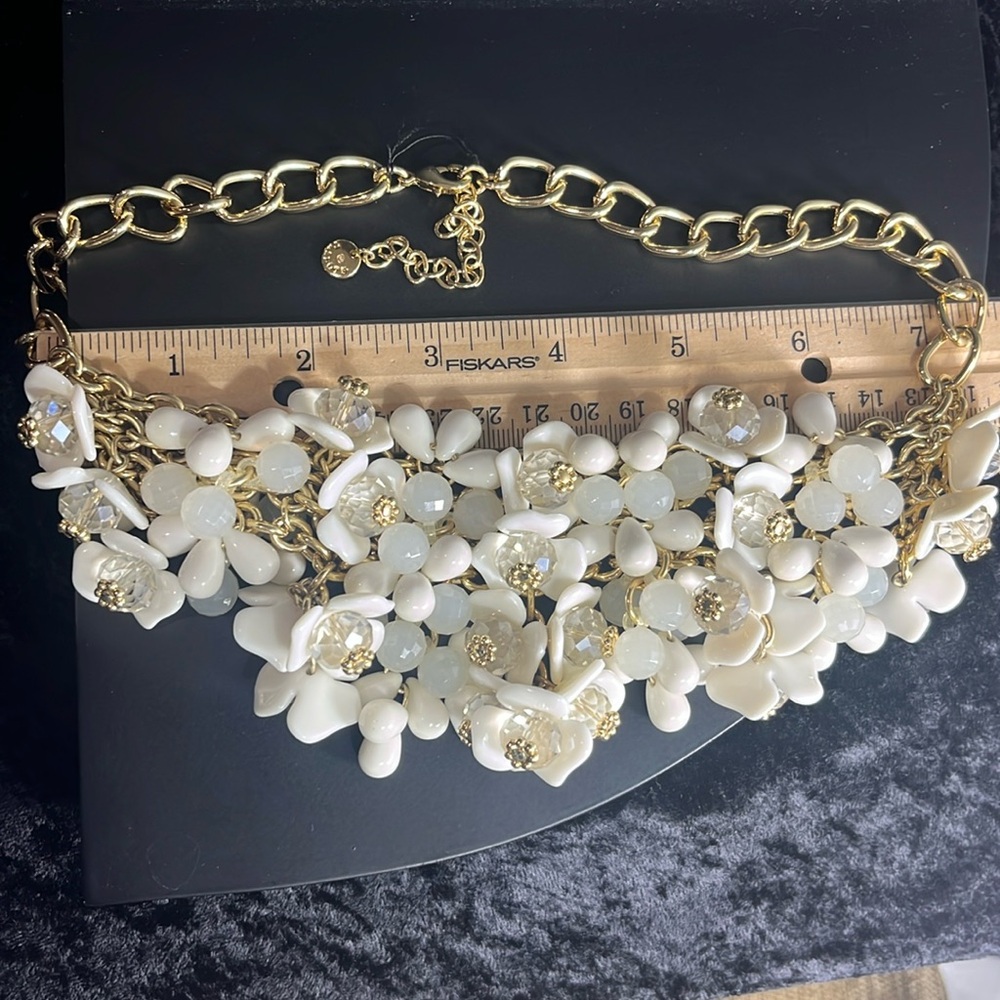 Talbots Floral Beaded Cluster Necklace in Creamy White and Gold - Picture 6 of 9